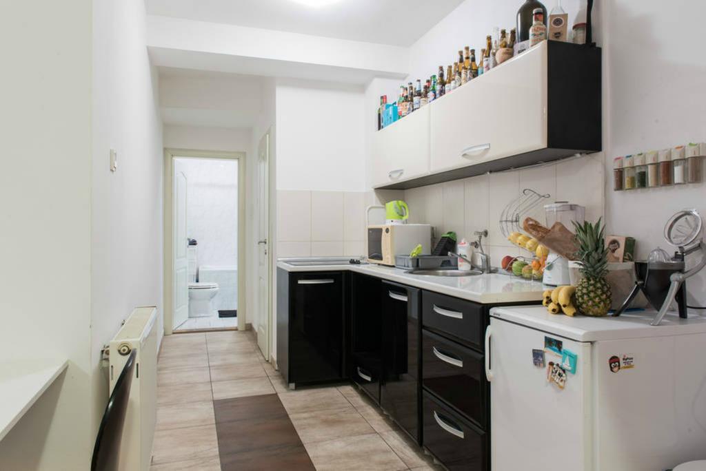 Spacious 1-bedroom apartment Novi Sad Buitenkant foto